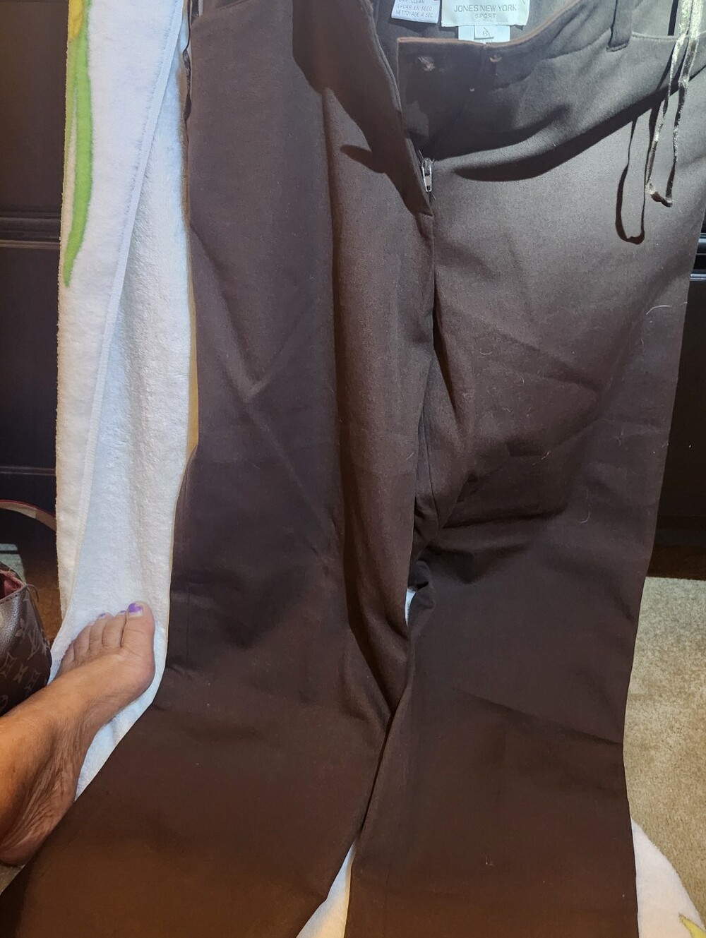 Jones New York Womens Brown Dress Pants – Straight Leg Dry clean only